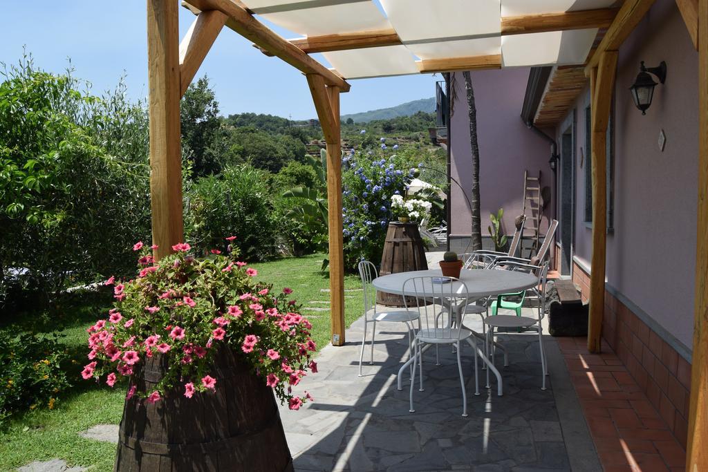 Le Case Di Bacco Santa Venerina Exterior foto